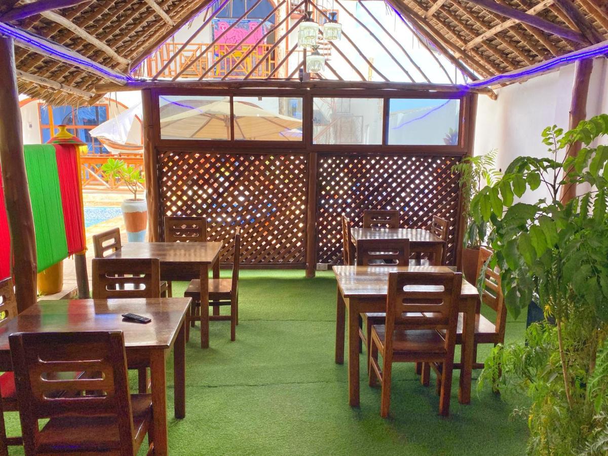 Utulivu Bungalow Nungwi Luaran gambar