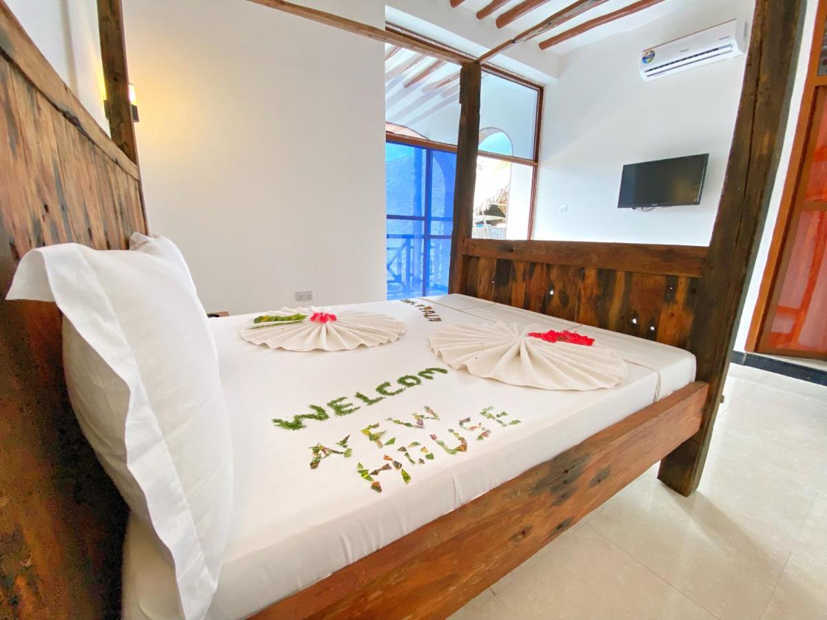 Utulivu Bungalow Nungwi Luaran gambar